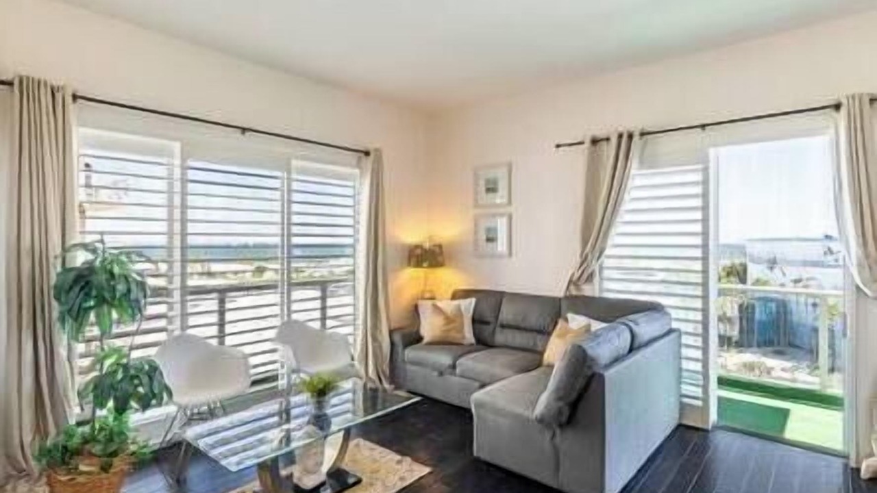 Photo of Bedroom in Waterfront