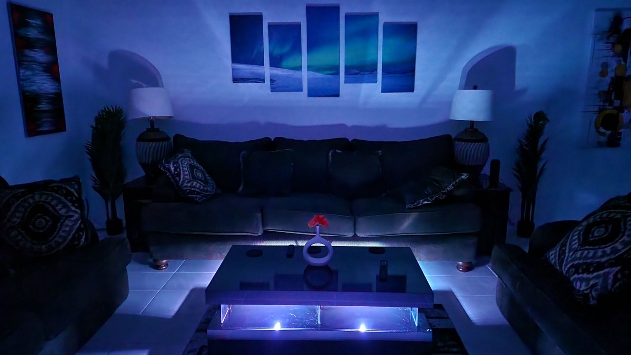 Photo of Livingroom in Hutchins