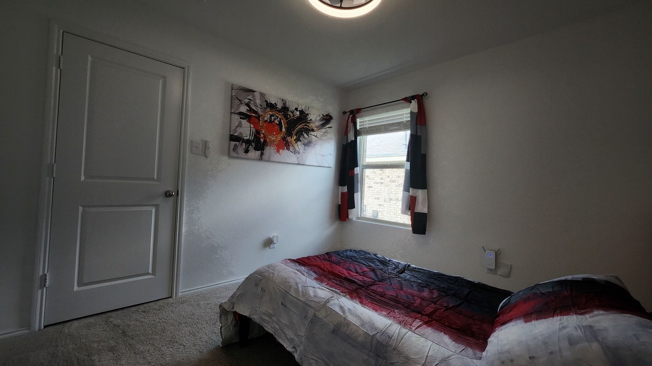 Photo of Bedroom in Hutchins