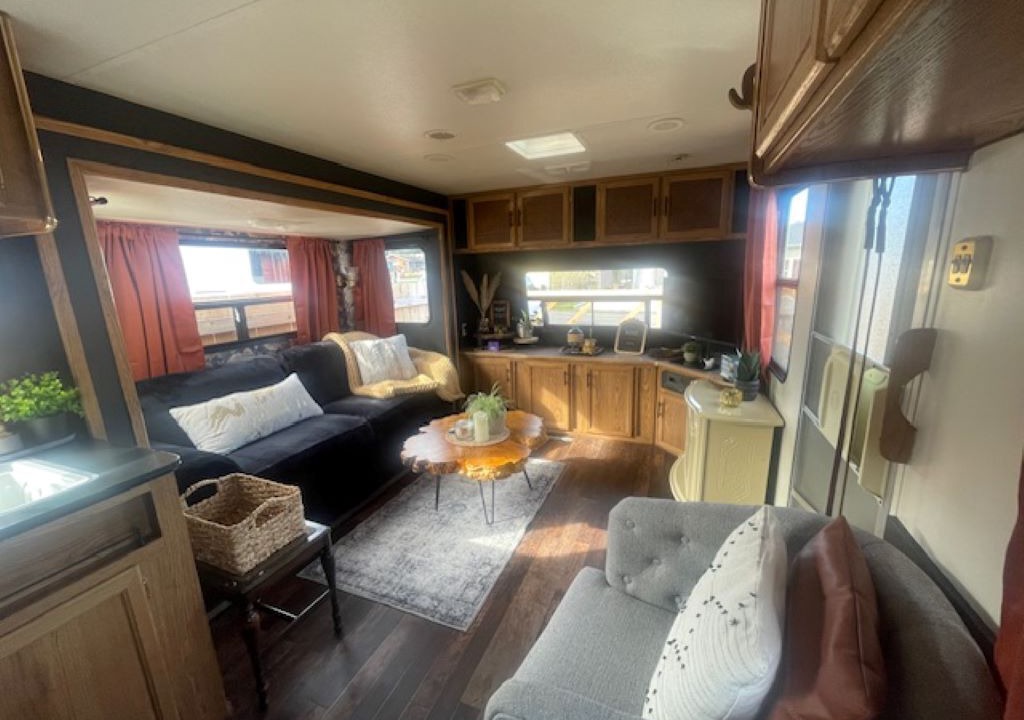 Photo of Livingroom in Port Angeles East