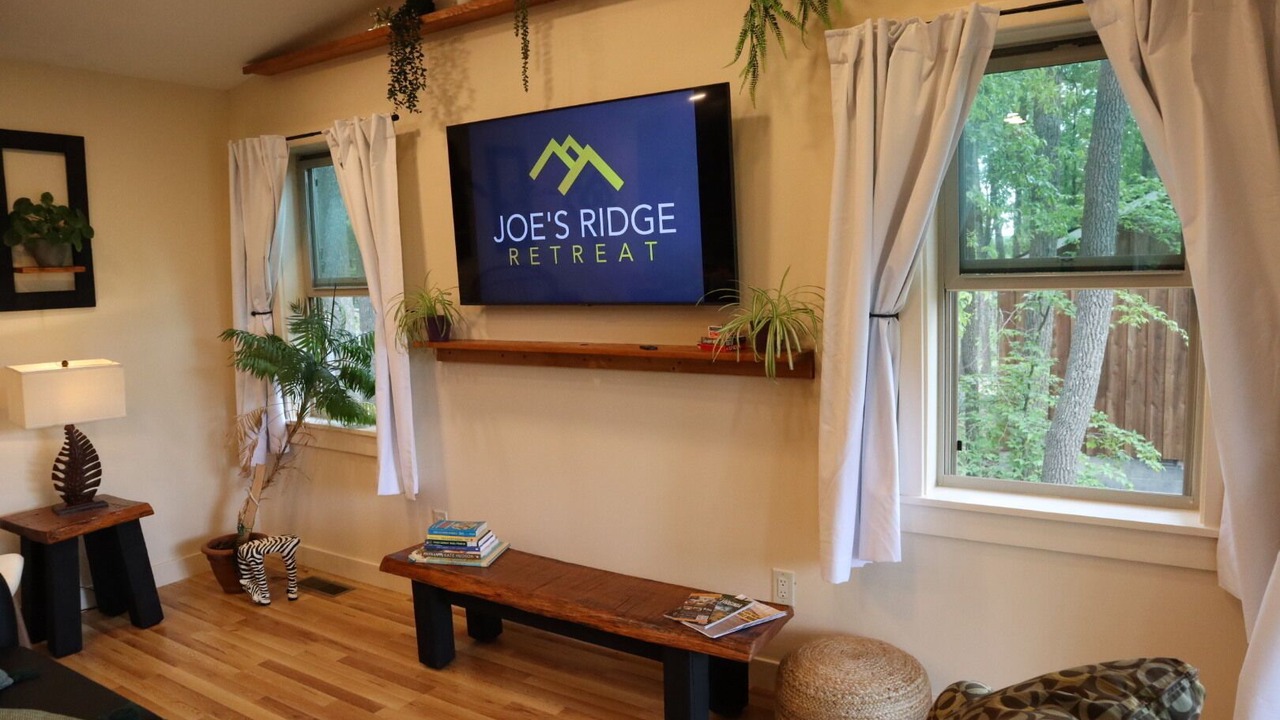 Photo of Others in Cool Ridge