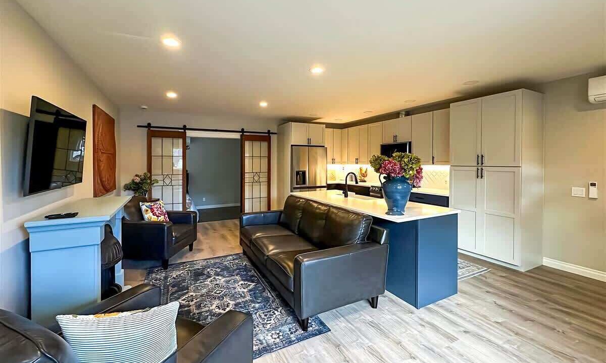Photo of Livingroom in Sequim
