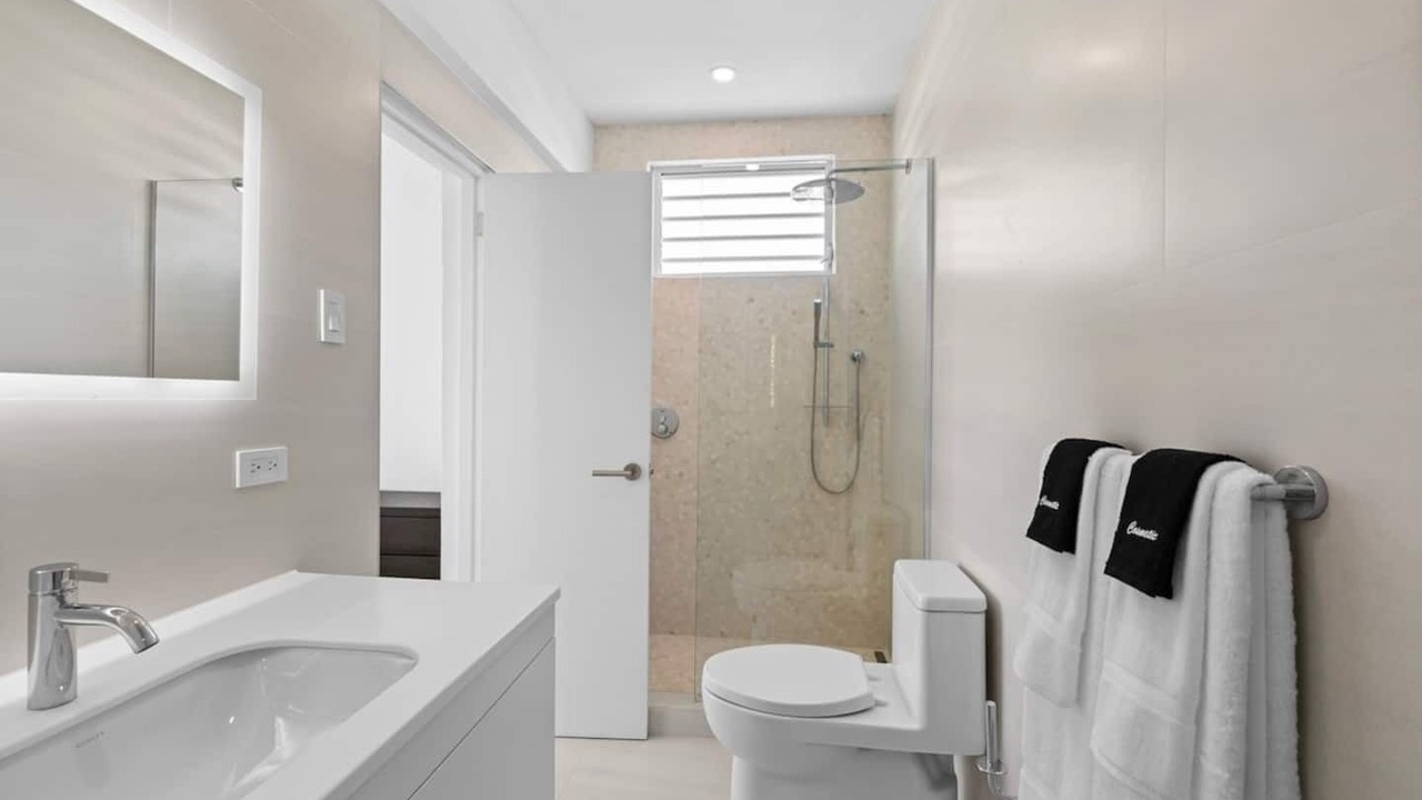 Photo of Bathroom in Miramar