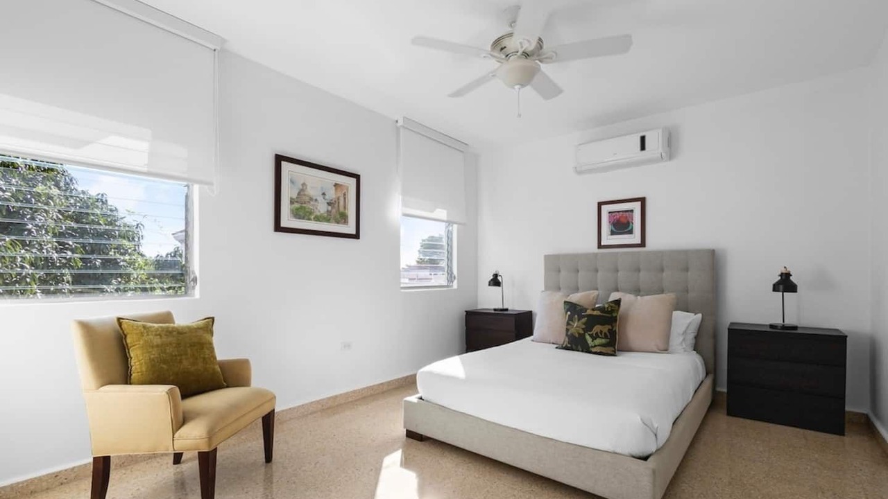 Photo of Bedroom in Miramar