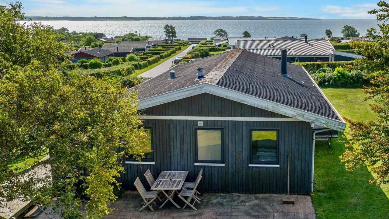 Photo of Others in Helnæs By