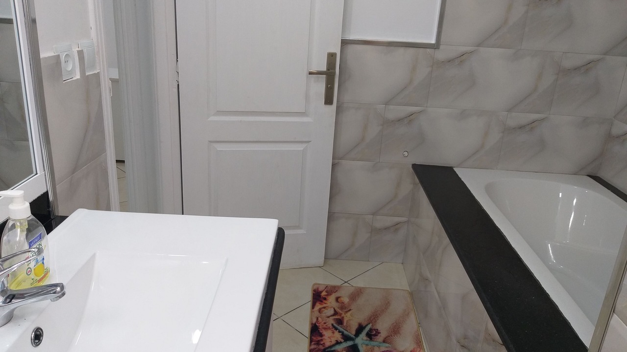 Photo of Bathroom in Akid Lotfi