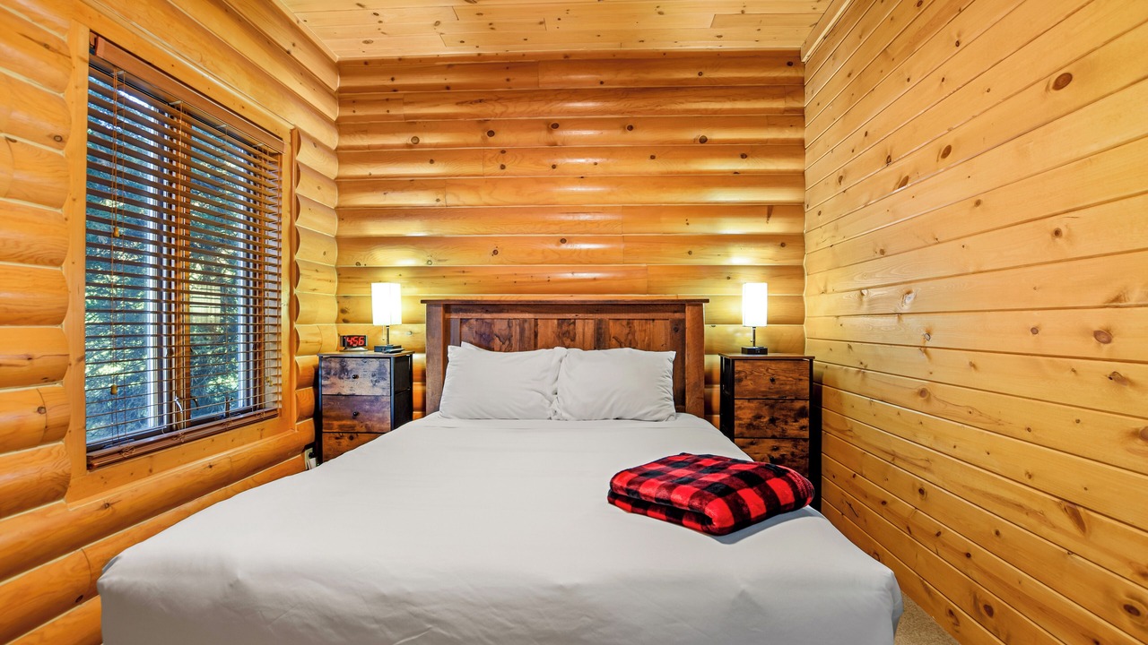 Photo of Bedroom in Baraboo