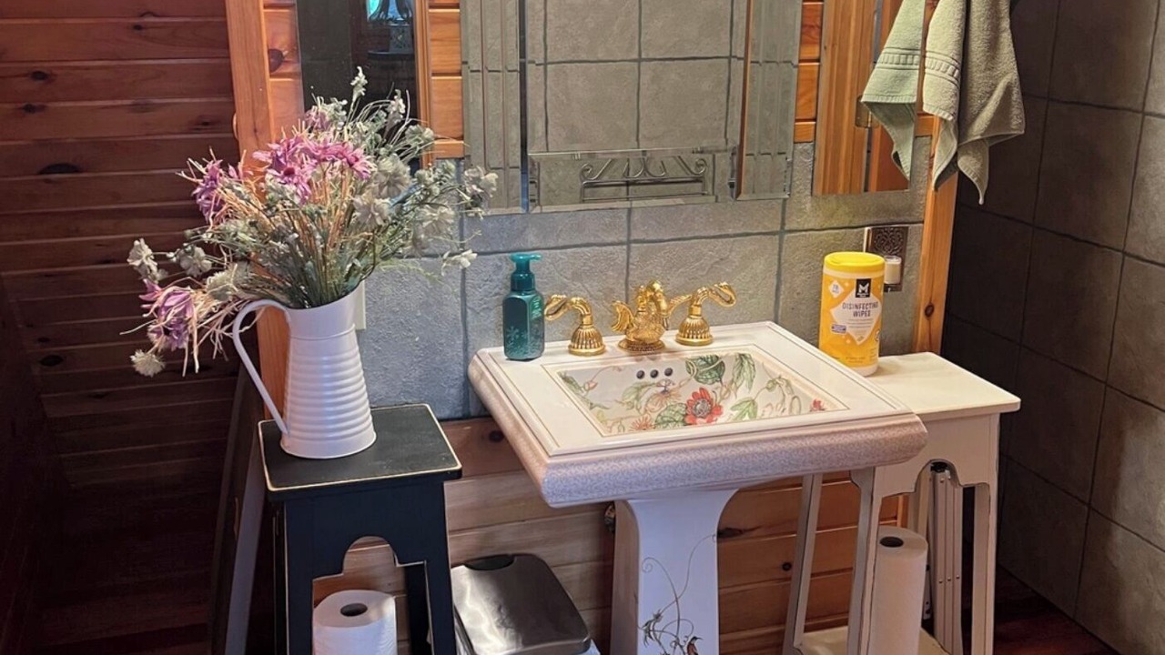 Photo of Bathroom in Mehoopany