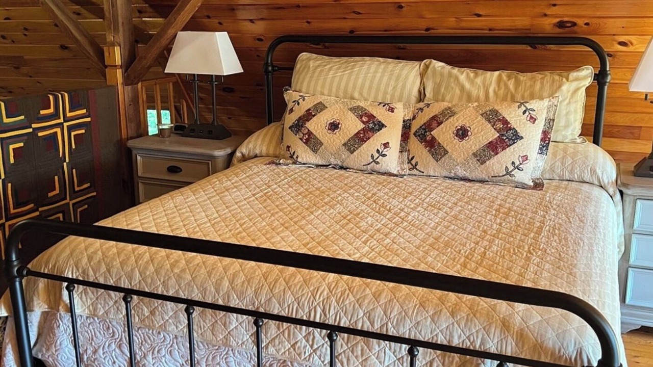 Photo of Bedroom in Mehoopany
