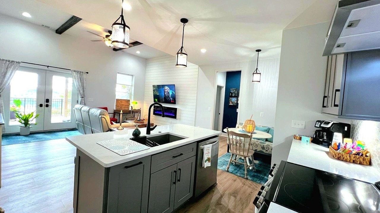 Photo of Bedroom in Ashland City