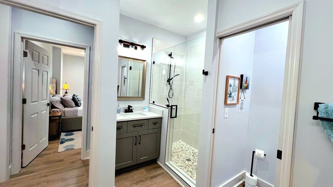 Photo of Bathroom in Ashland City