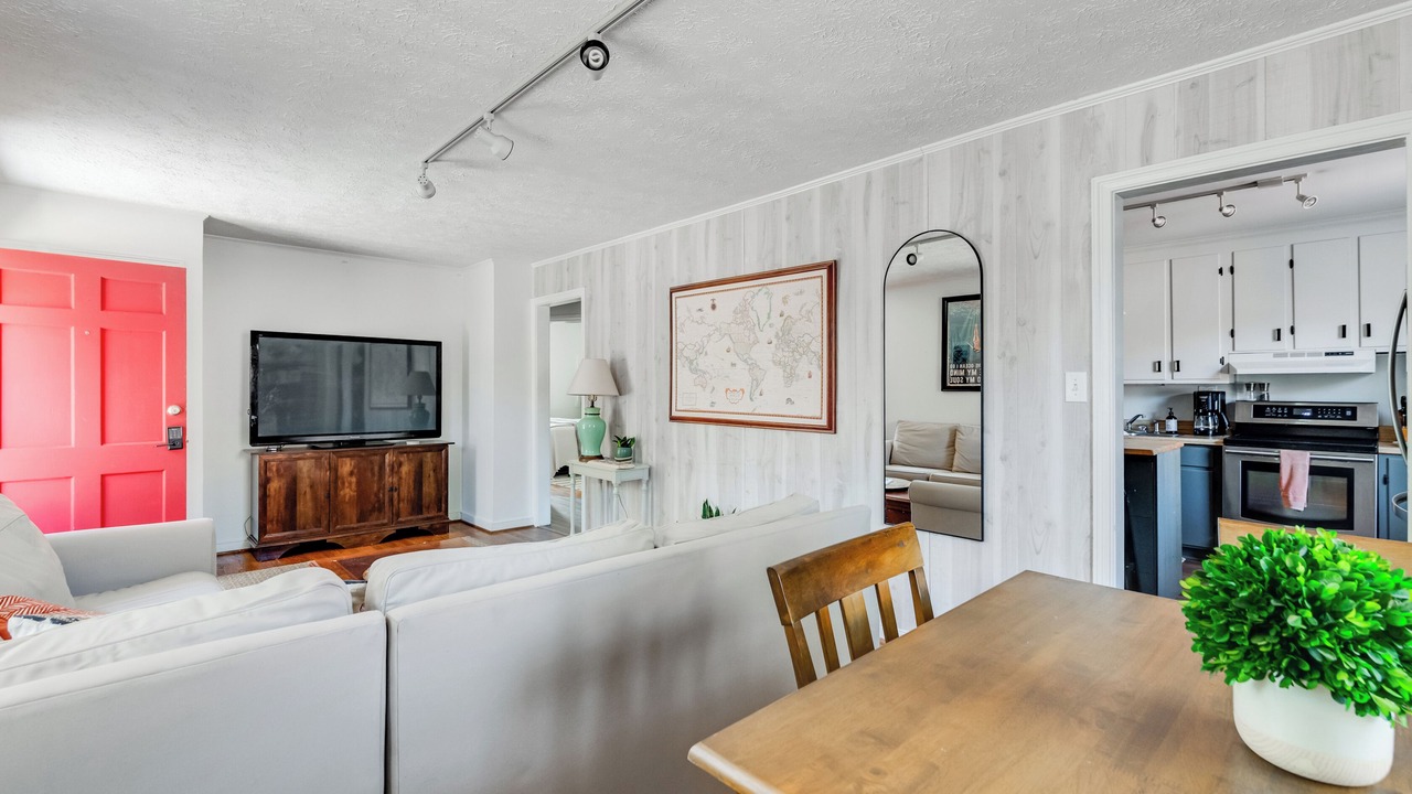 Photo of Livingroom in Richmond