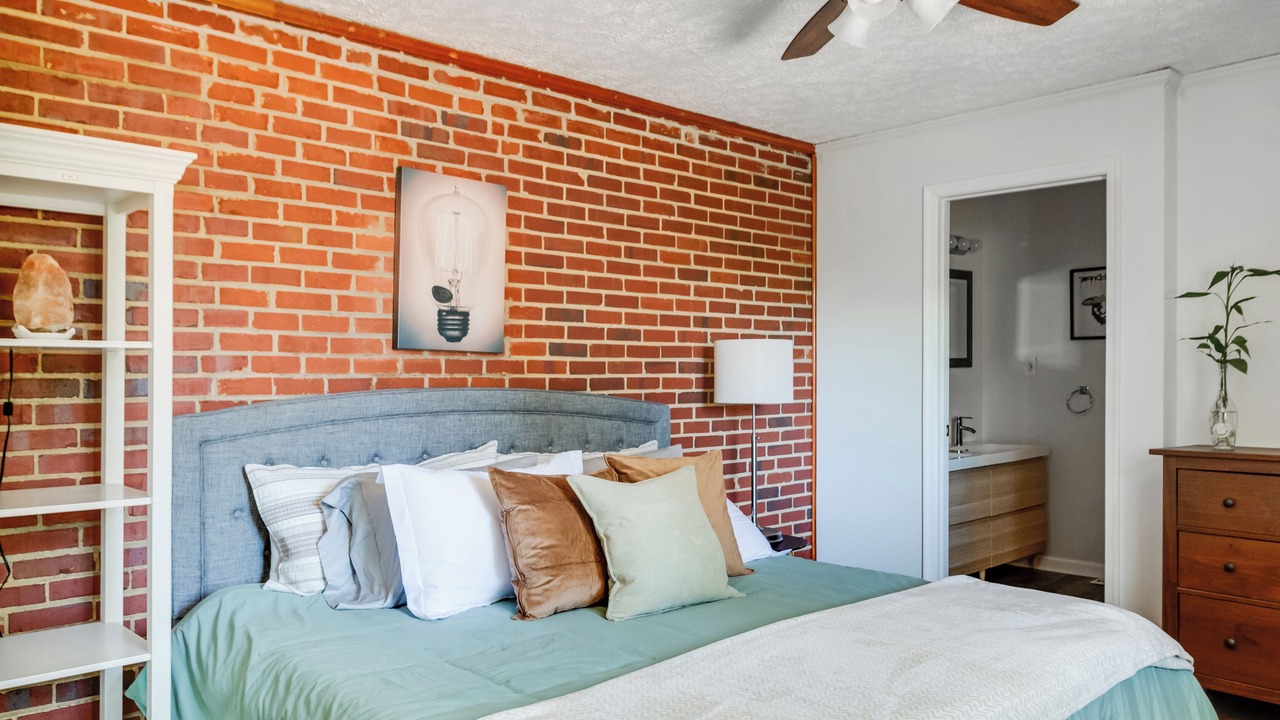 Photo of Bedroom in Richmond