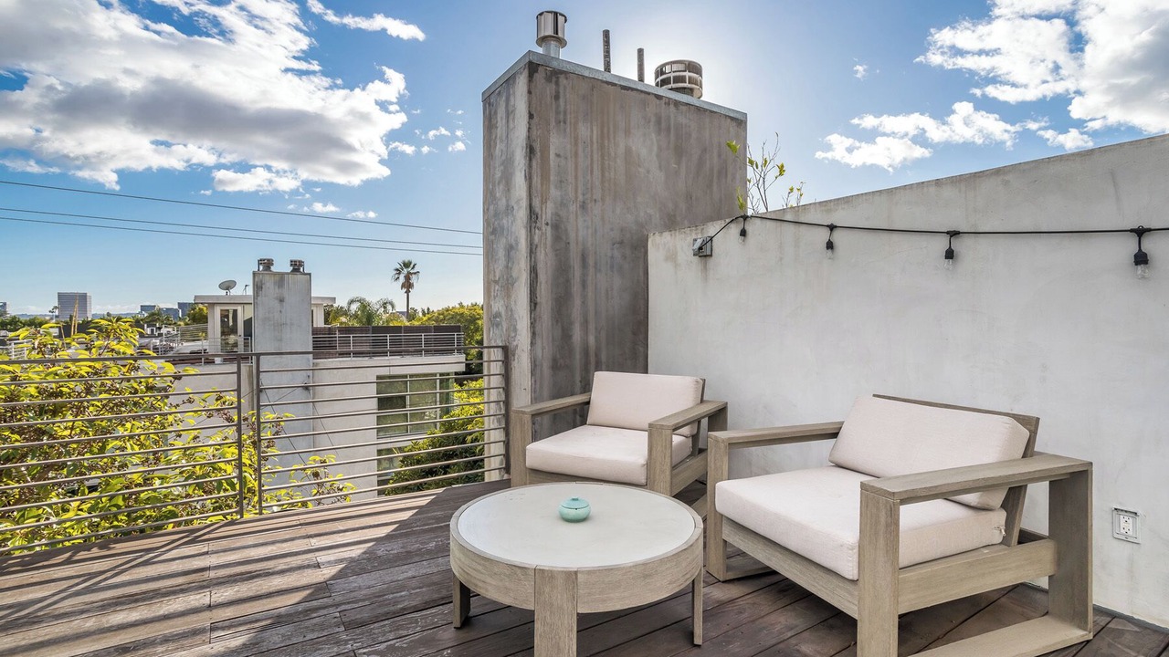 Photo of Patio Balcony in Melrose
