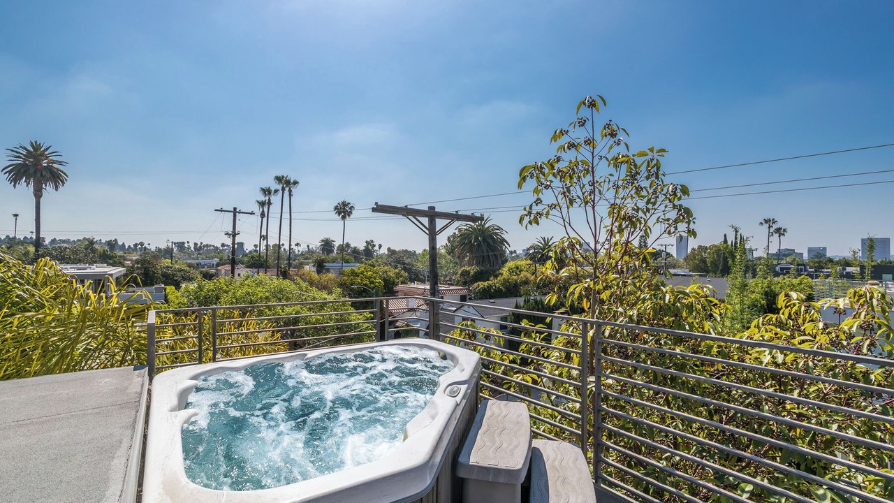 Photo of Outdoor in Melrose