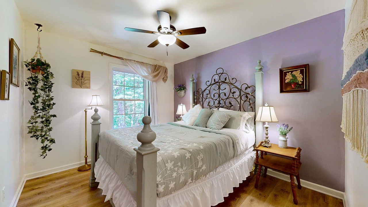 Photo of Bedroom in Ashland City