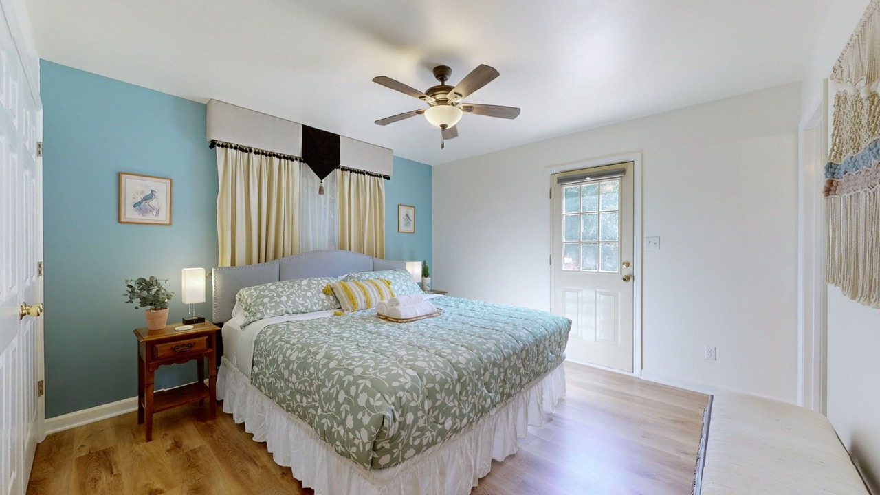 Photo of Bedroom in Ashland City