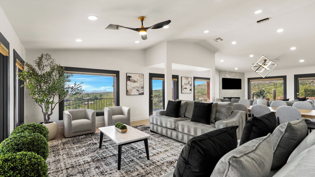 Photo of Livingroom in Coronado Foothills Estates