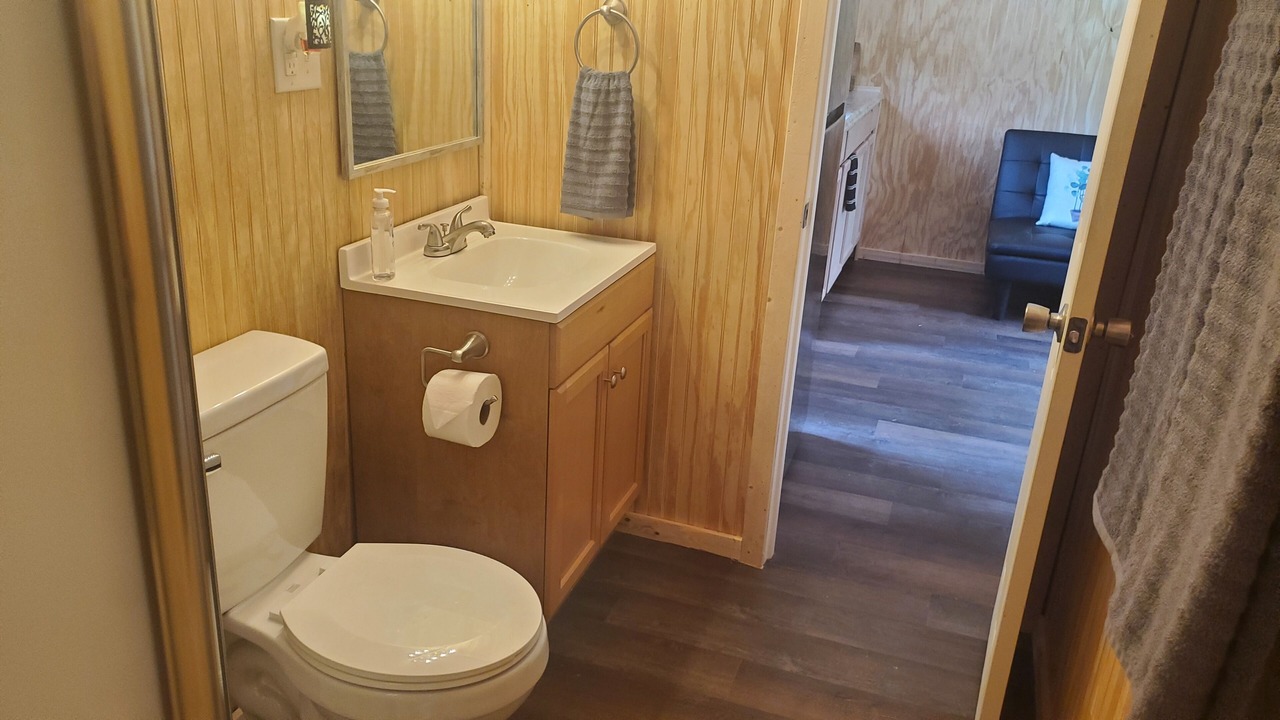 Photo of Bathroom in Green Valley