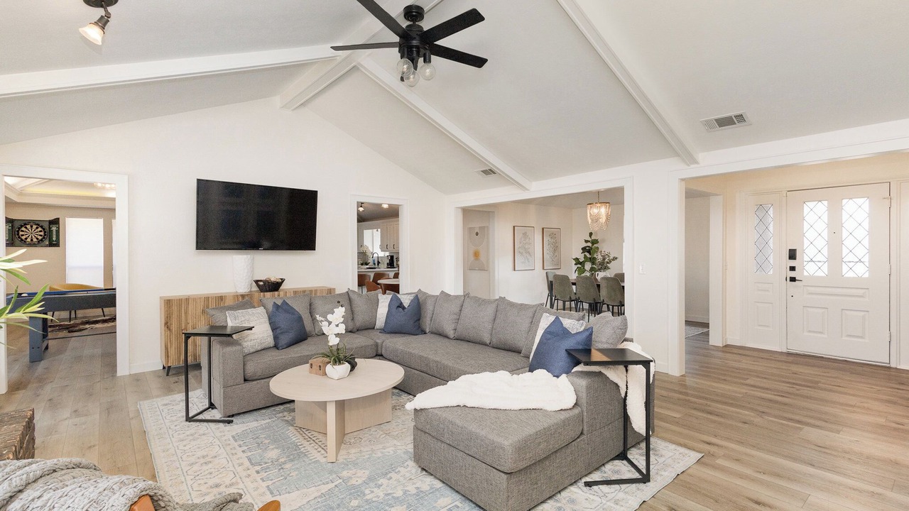 Photo of Livingroom in Allen