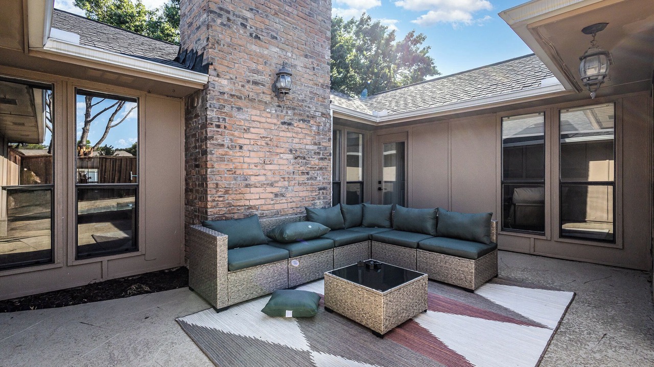 Photo of Patio Balcony in Allen