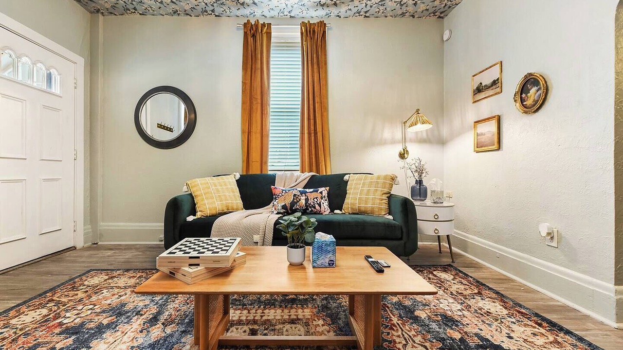 Photo of Bedroom in Lawrenceville