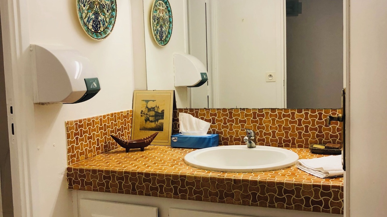 Photo of Bathroom in Dourdan