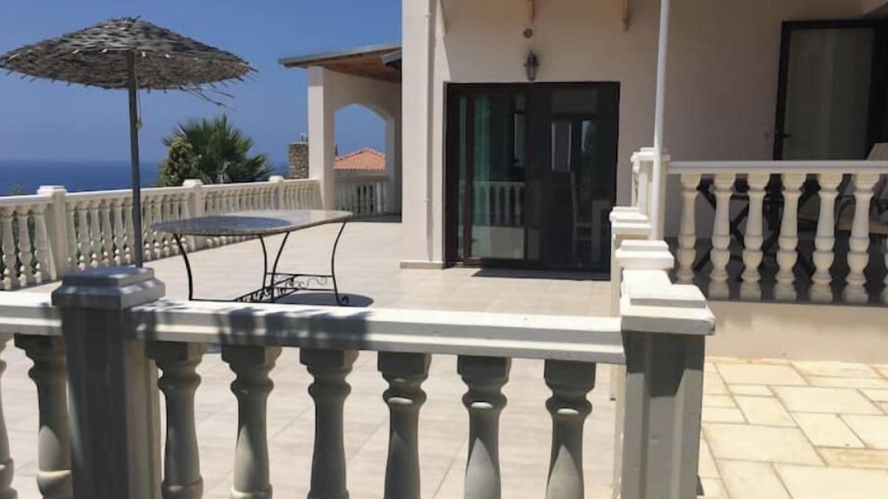 Photo of Patio Balcony in Bahceli
