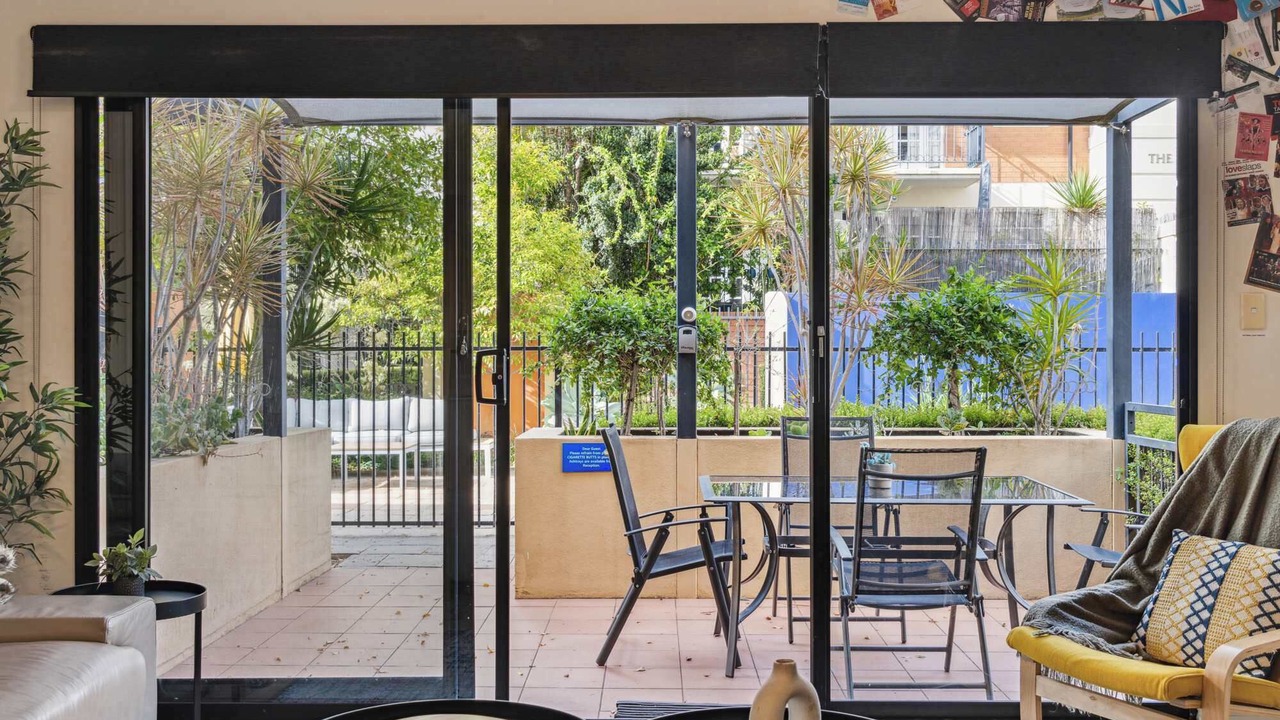Photo of Livingroom in Northbridge