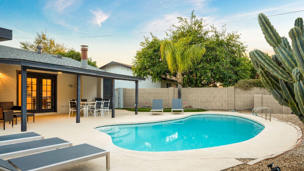 Photo of Outdoor in Cox Heights