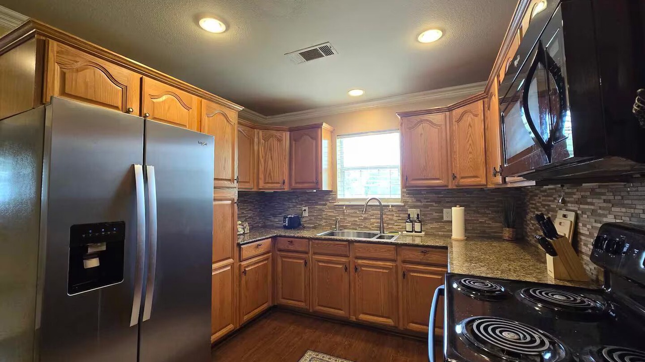Photo of Kitchen in Calera
