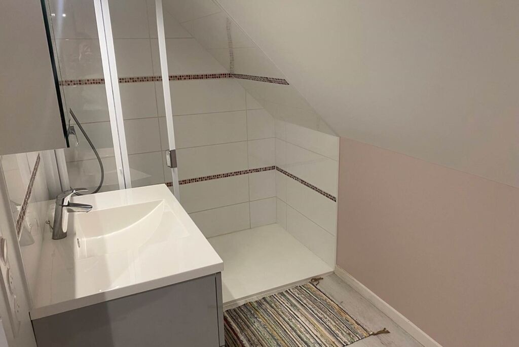 Photo of Bathroom in Saint-Pierre-de-Mailloc