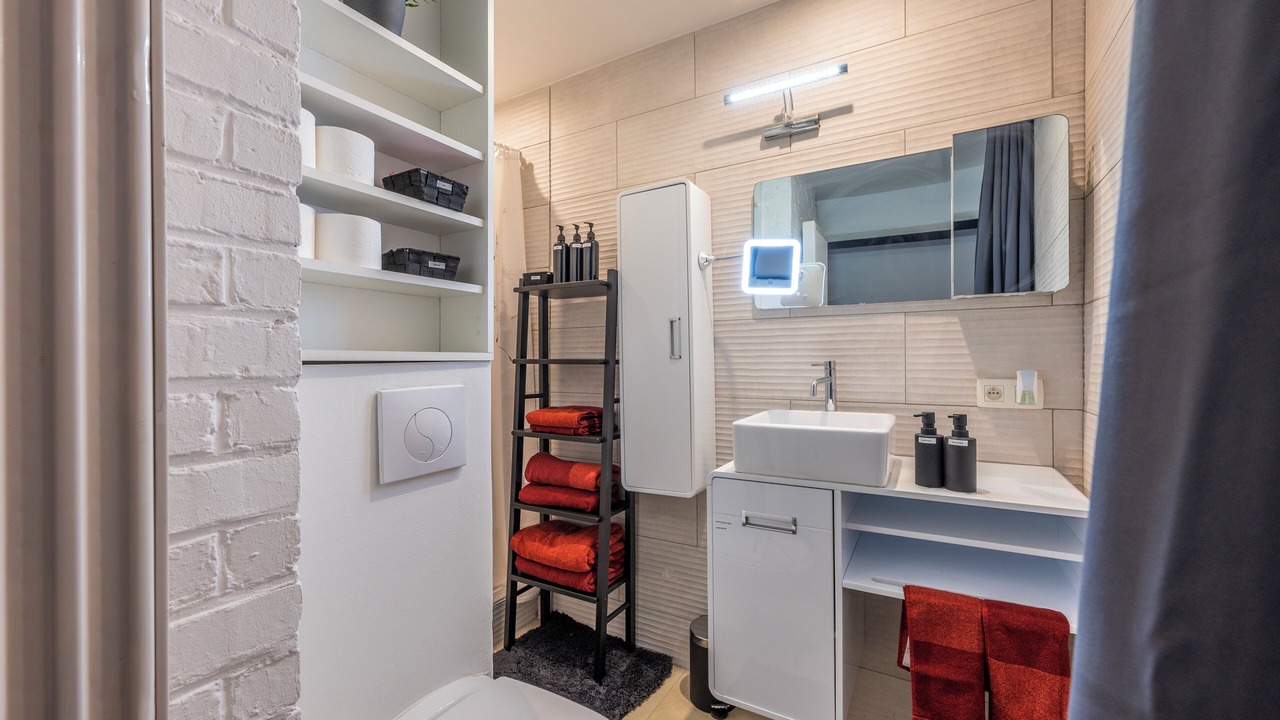 Photo of Bathroom in Quartier du Centre - Centrumwijk