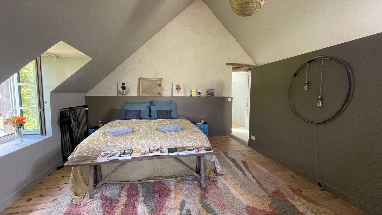 Photo of Bedroom in Colonard-Corubert