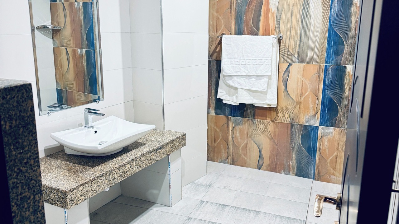 Photo of Bathroom in Gulberg