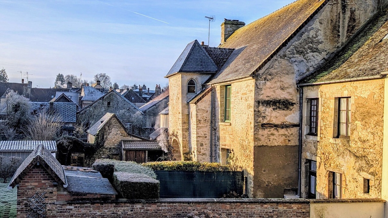 Photo of Outdoor in Sees
