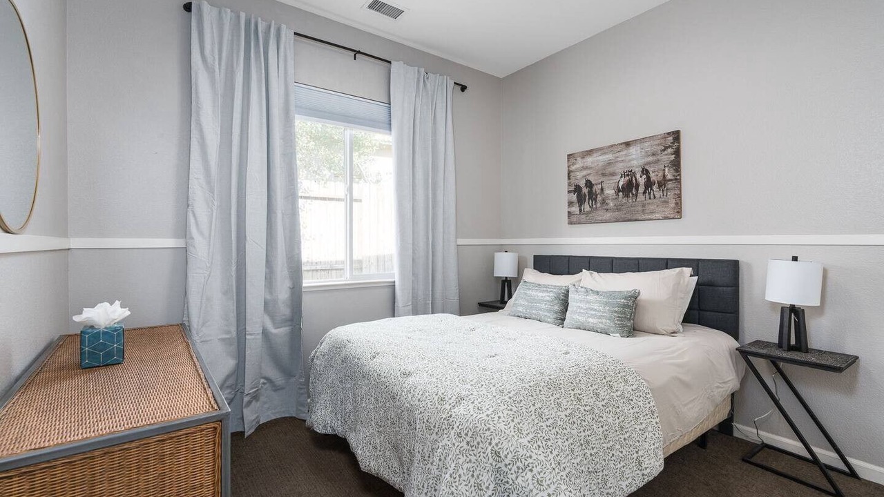 Photo of Bedroom in Northwest Reno