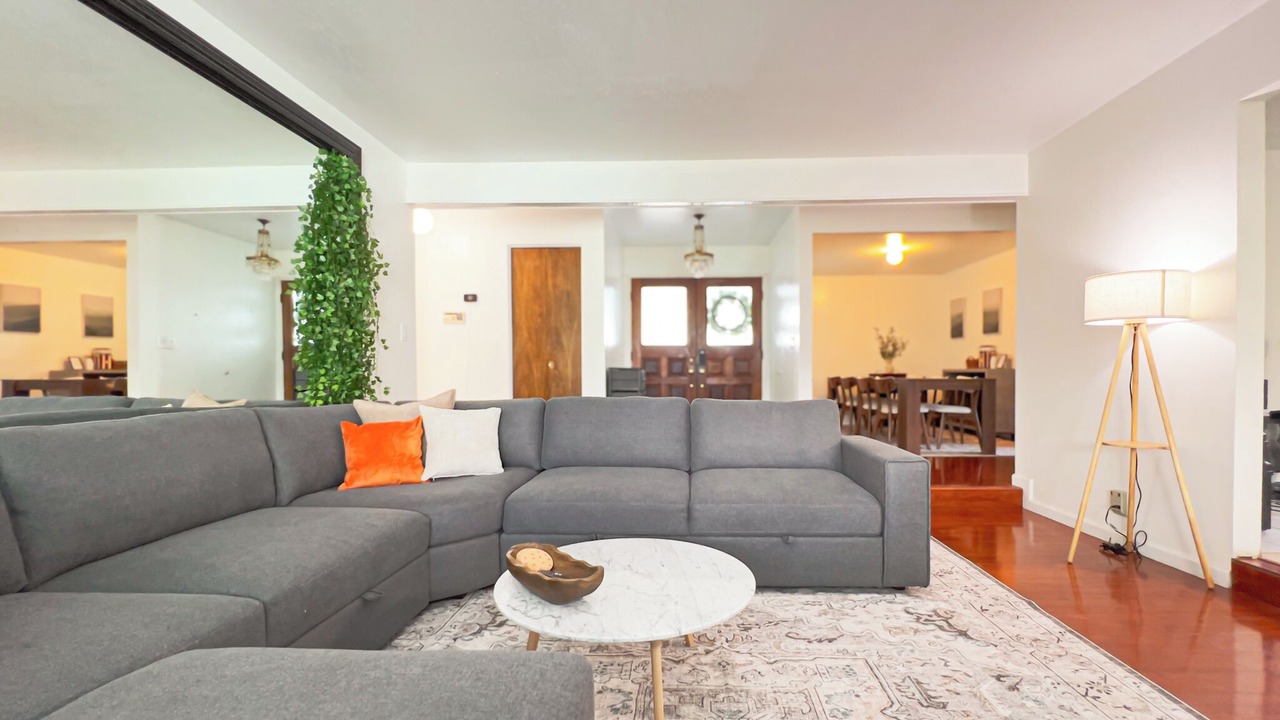 Photo of Livingroom in Salinas