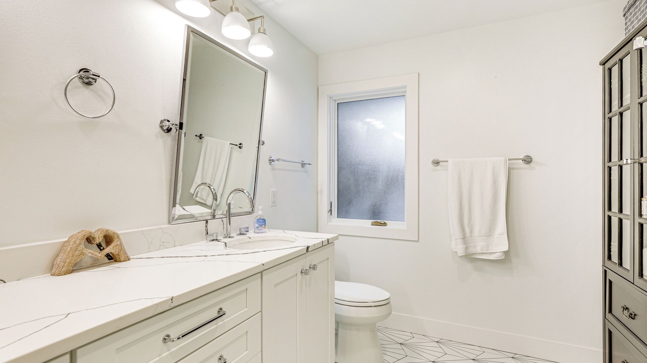 Photo of Bathroom in Lodi
