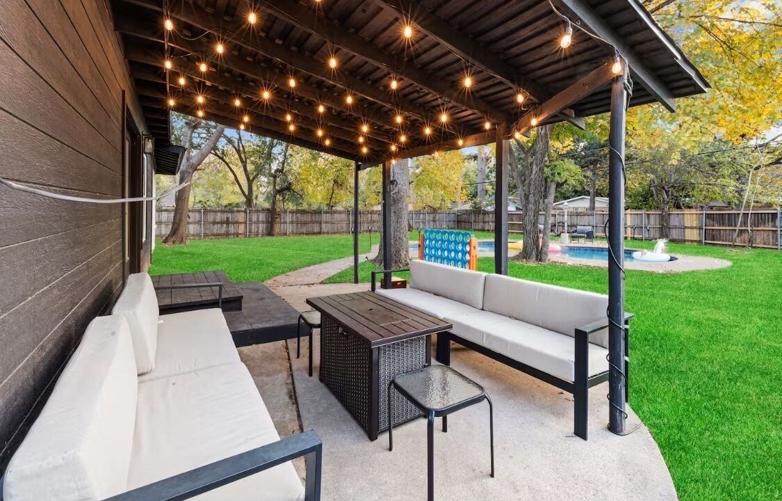 Photo of Patio Balcony in West Arlington