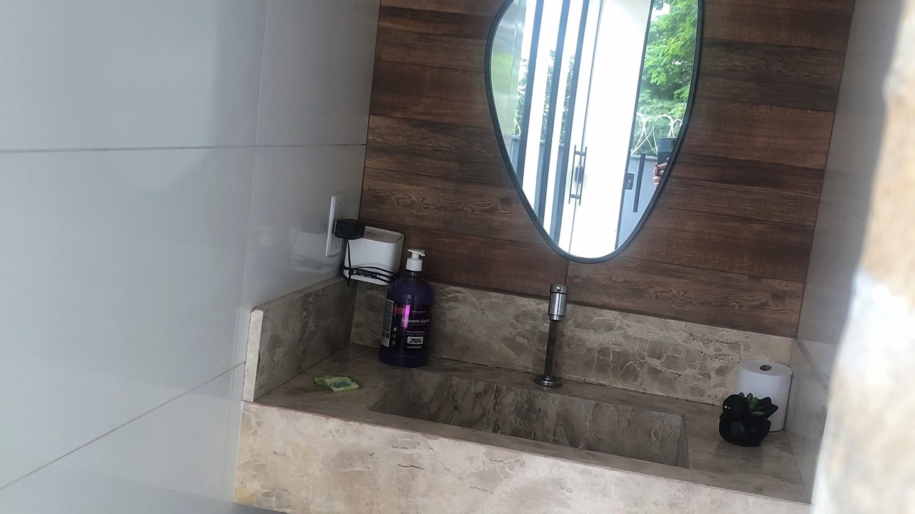 Photo of Bathroom in Aruana Park