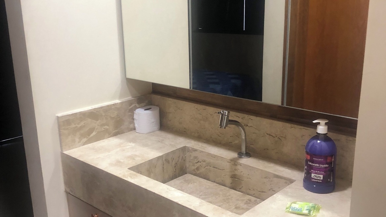 Photo of Bathroom in Aruana Park