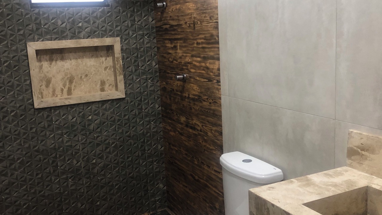 Photo of Bathroom in Aruana Park
