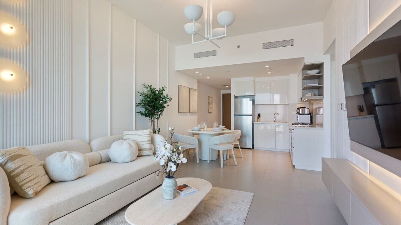 Photo of Livingroom in Trade Center