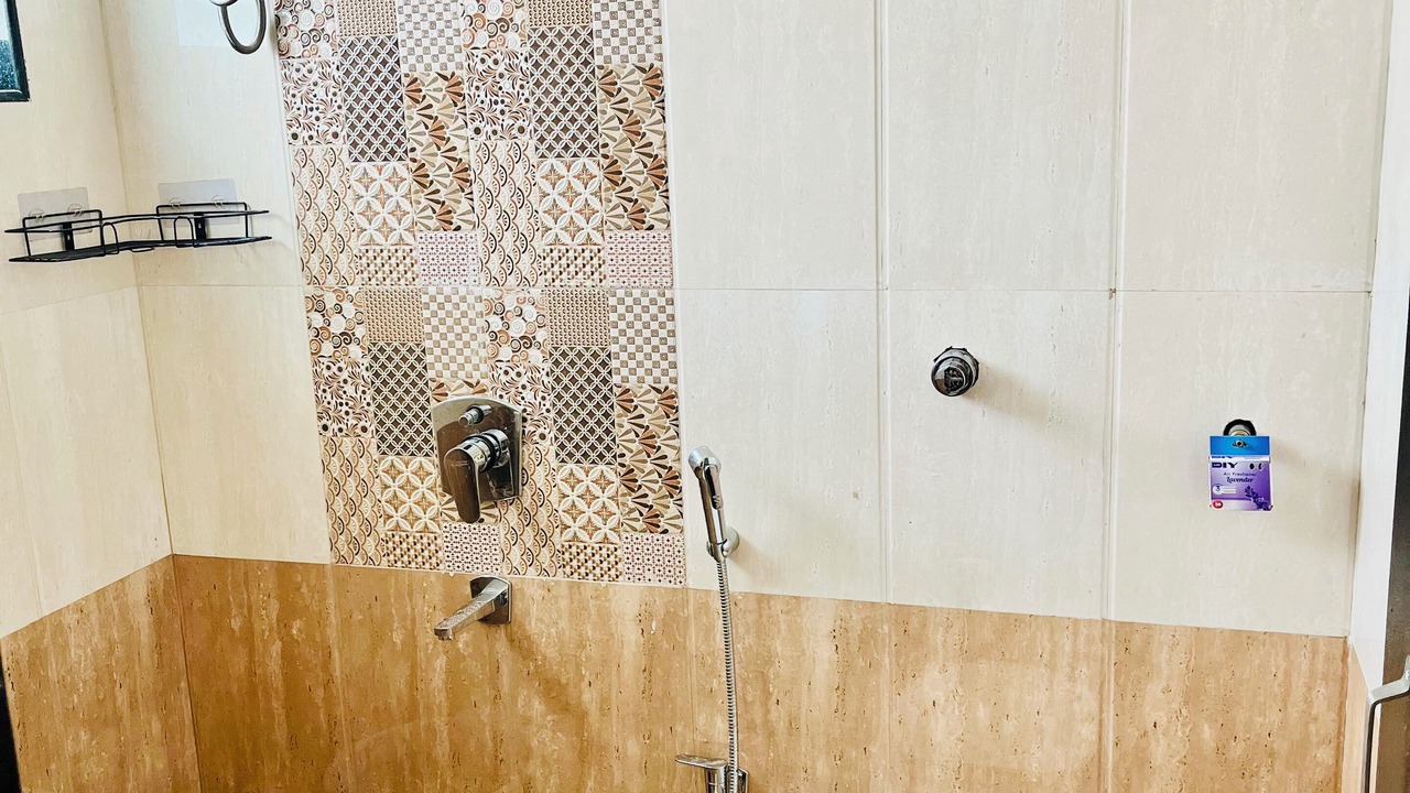 Photo of Bathroom in Benaulim