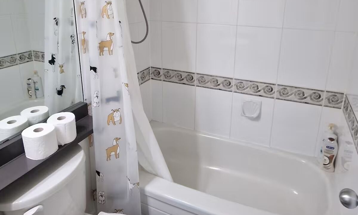 Photo of Bathroom in Coal Harbour