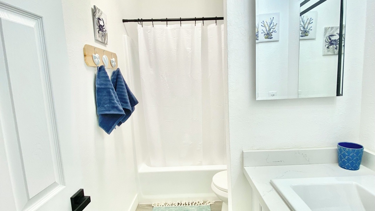 Photo of Bathroom in Mojave