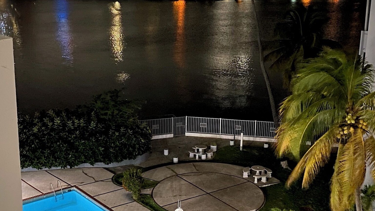 Photo of Outdoor in Miramar