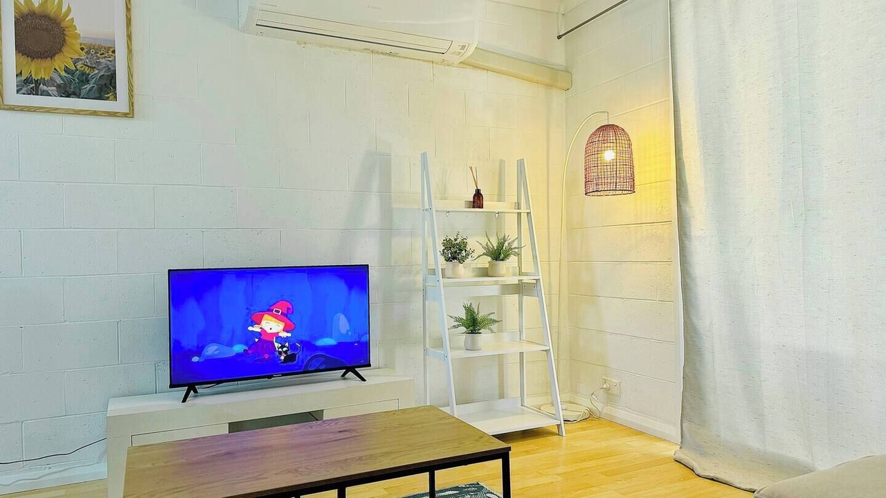 Photo of Livingroom in South Albury