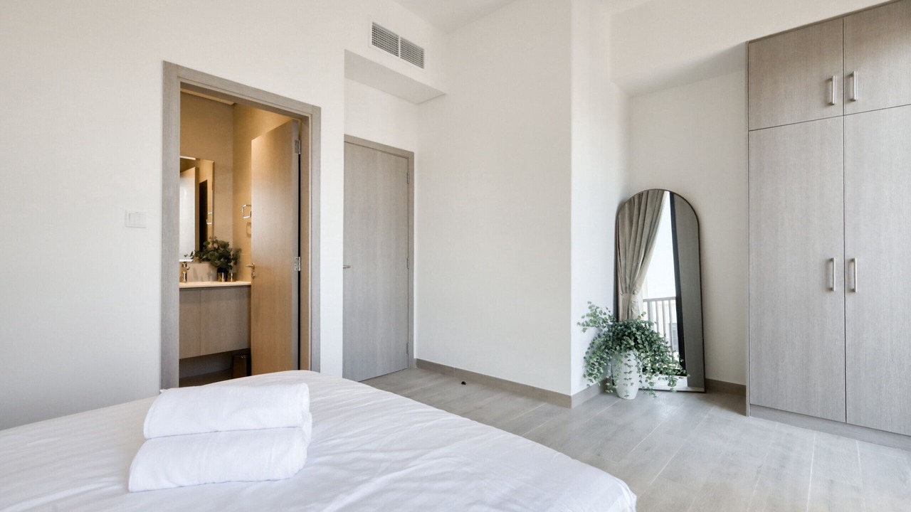 Photo of Bedroom in Mina Al Arab